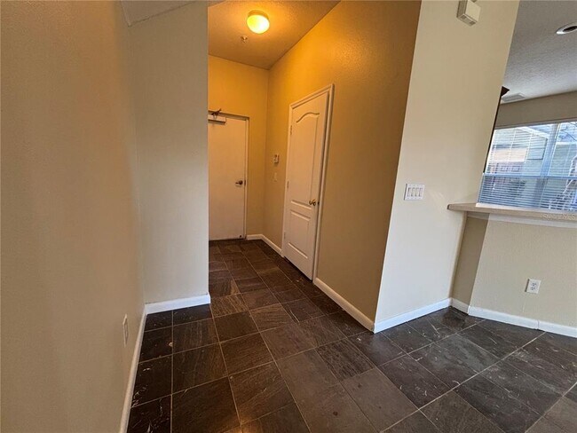 Building Photo - 3630 San Jacinto Cir