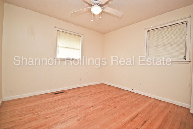 Building Photo - 414 Henry Ave
