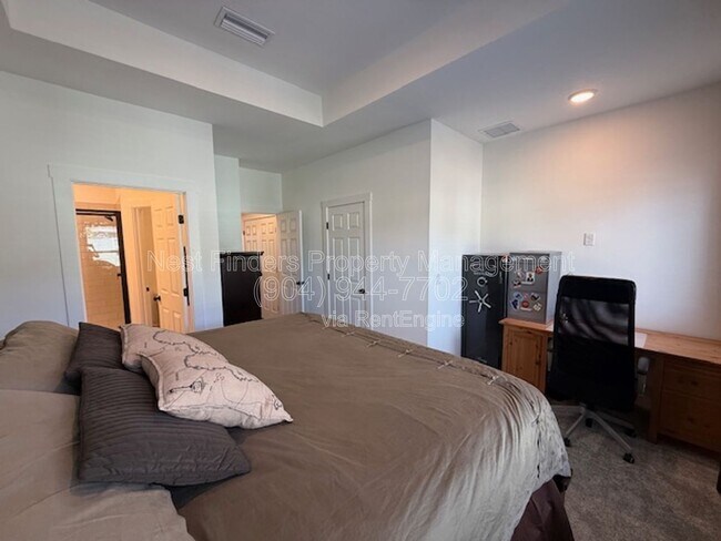 Building Photo - 11114 Quasar Ct