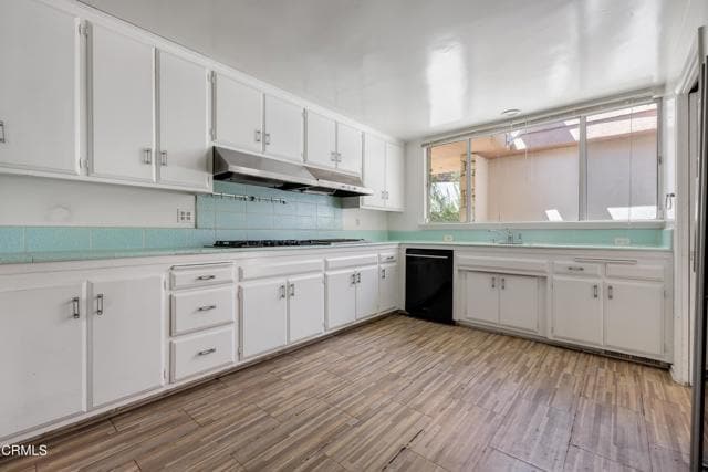 Building Photo - 16274 Dorilee Ln
