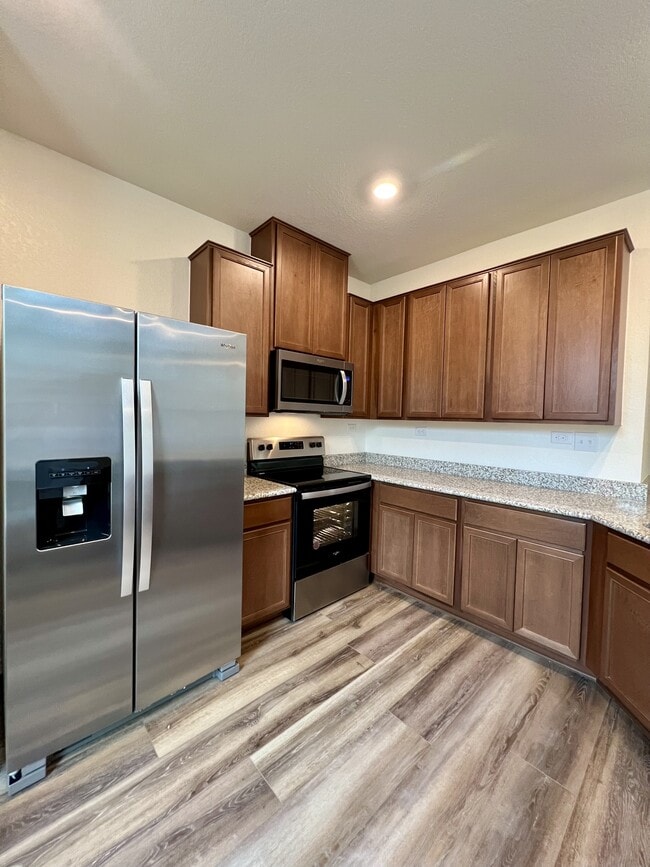 Building Photo - 14839 Vance Jackson Rd