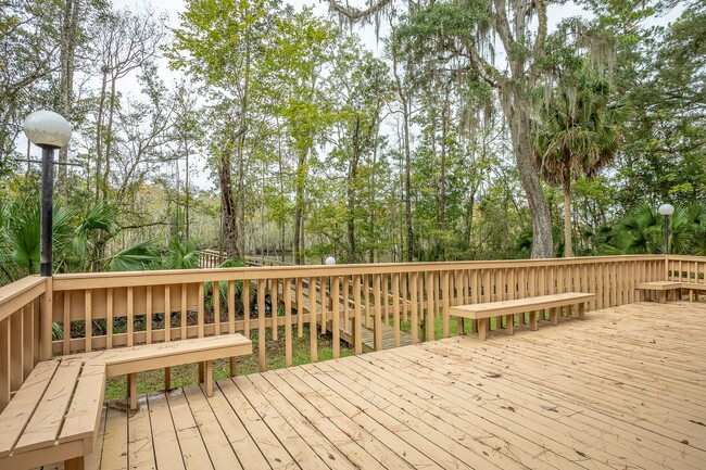 Building Photo - Wakulla River Retreat Vacation Rental