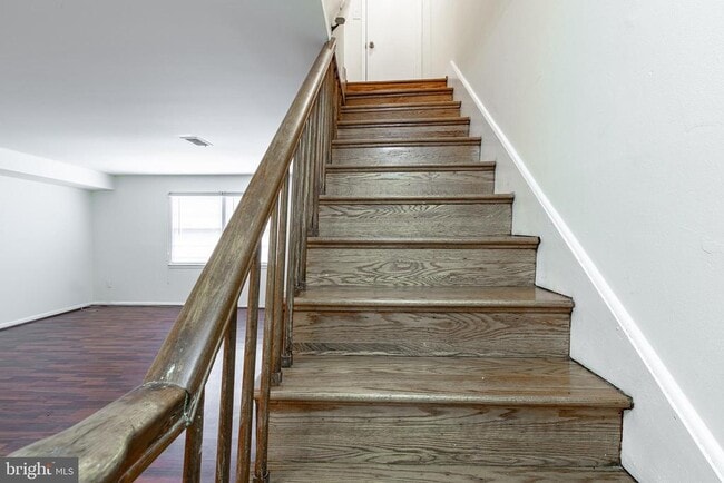 Building Photo - 430 N Patrick St