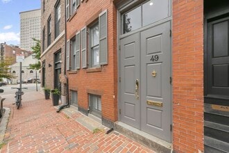 Building Photo - 49 Winchester St