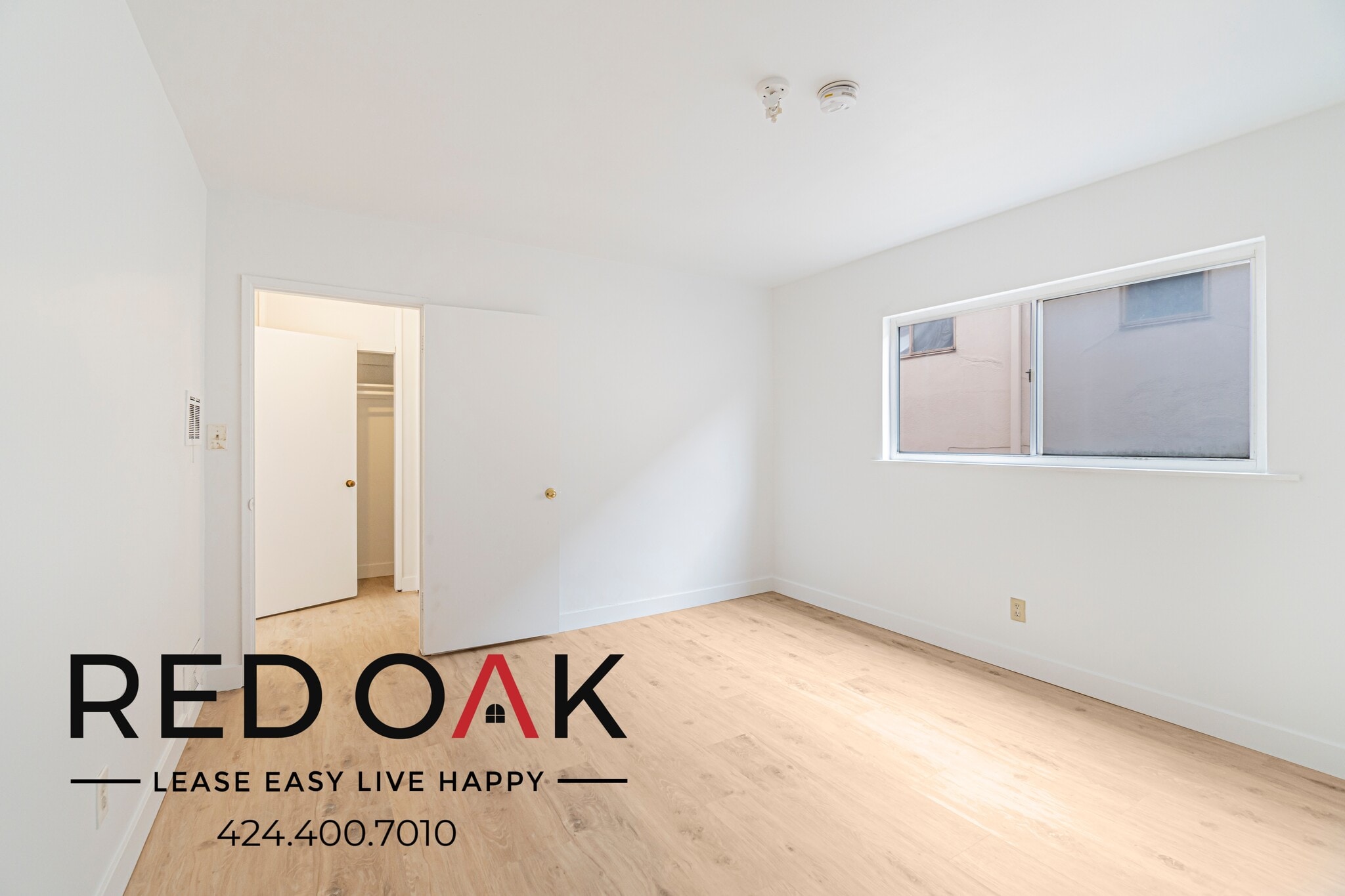 Building Photo - 3925 Roxanne Ave