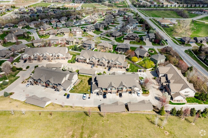 Bellbrook Community - Bellbrook Townhomes
