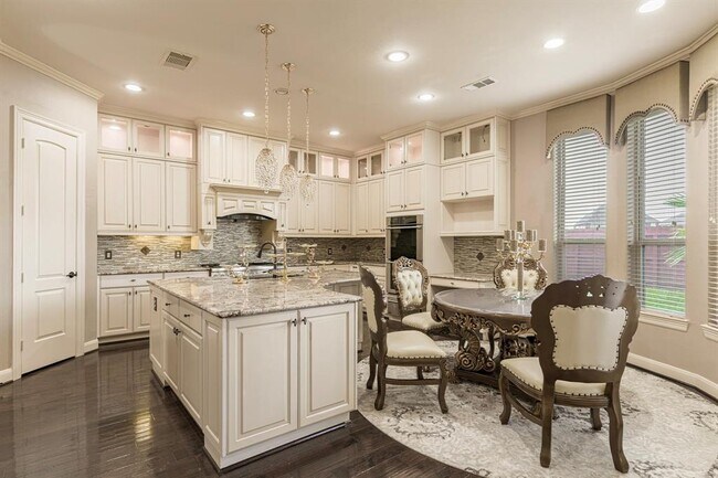 Building Photo - 20315 Knights Branch Dr