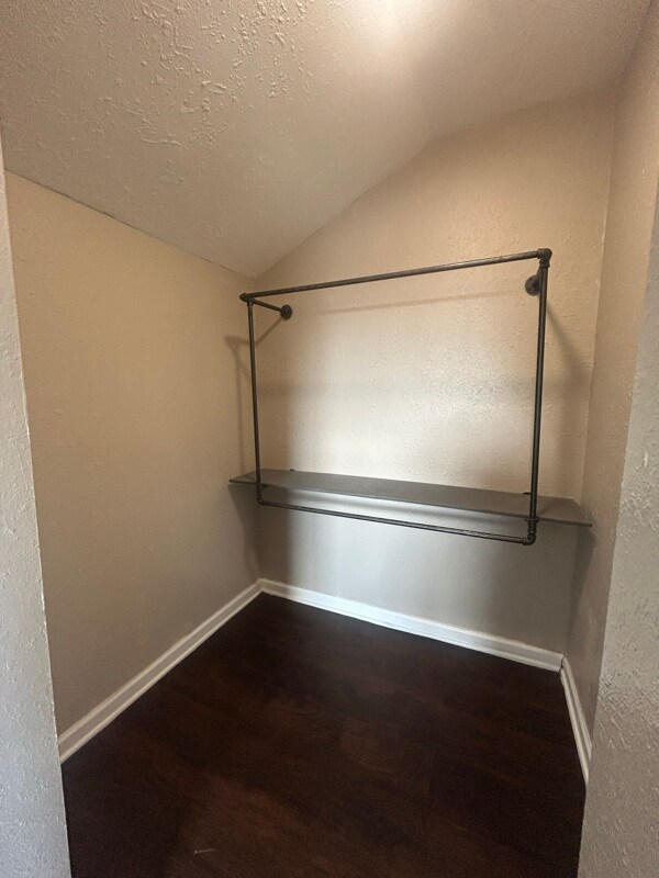 Building Photo - 4418 Acushnet Dr