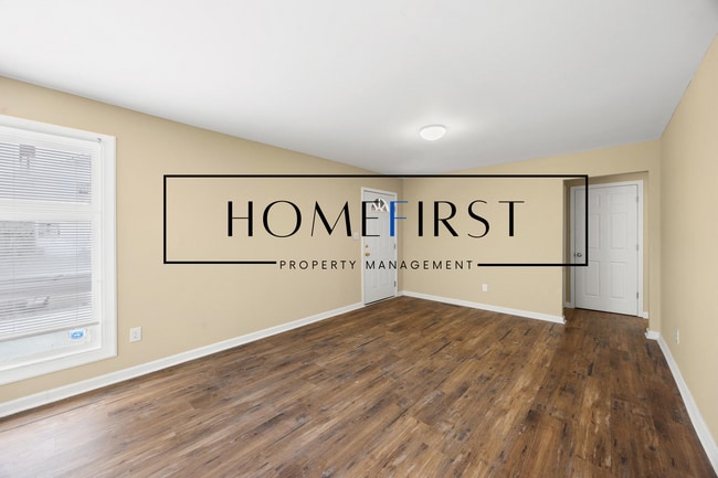 Building Photo - 40 Garner St