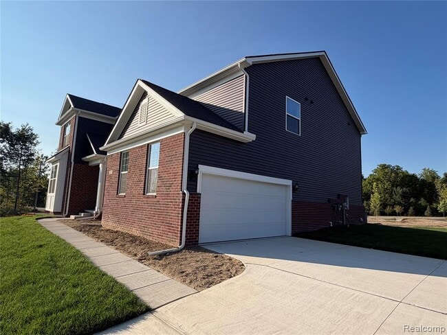 Building Photo - 22274 Hilda Ln