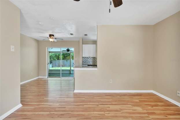 Building Photo - 632 Whippoorwill Terrace