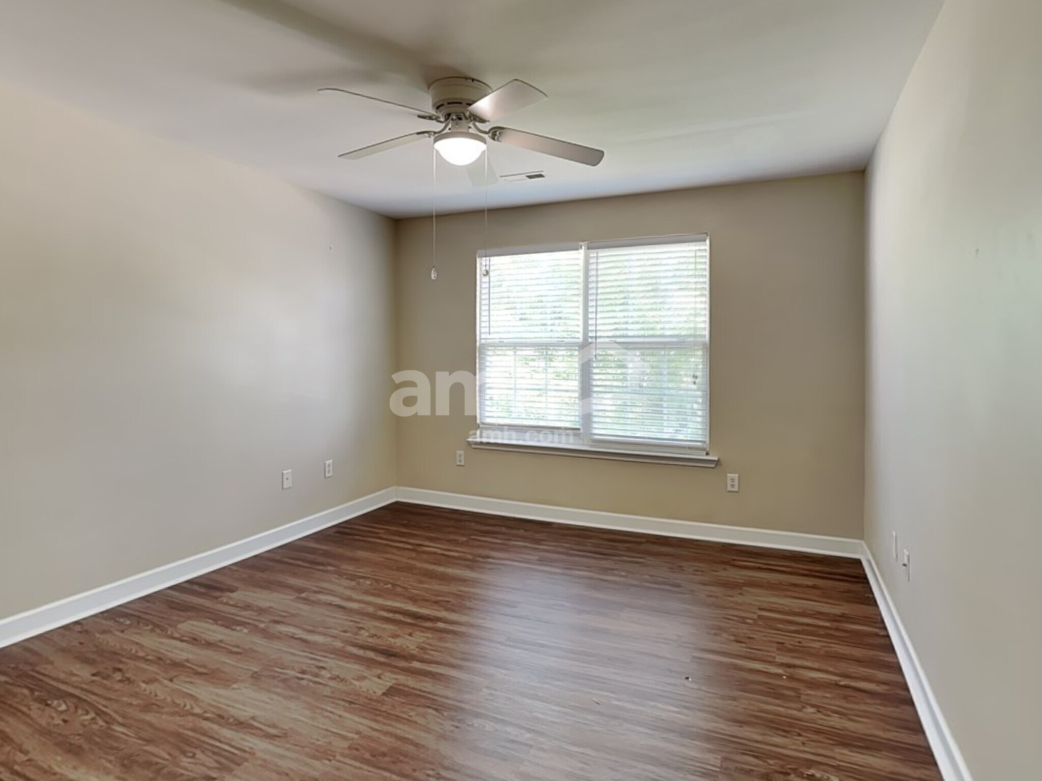 Building Photo - 271 Waxberry Ct