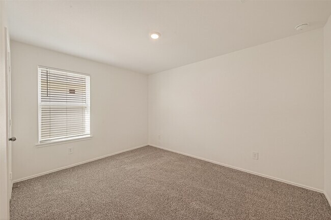 Building Photo - 4326 Blossom Vly Ln