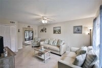 Building Photo - 68 Marco Villas Dr