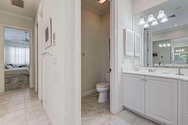 Building Photo - 3br/2ba Pool Home in Venetia