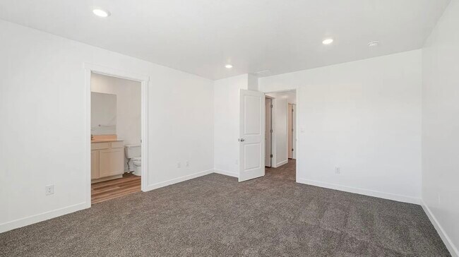 Building Photo - 241 N Salty Ln