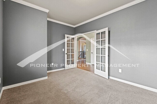 Building Photo - Luxury, Main Floor Ranch Home with EV Char...
