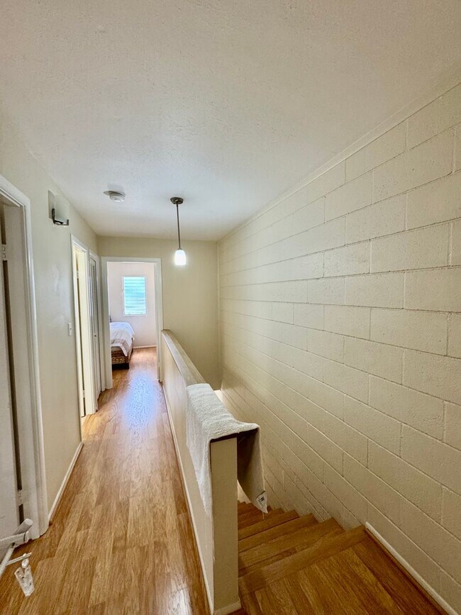 Building Photo - 3/2.5/2 Townhome located in Kuapa Isle, on...