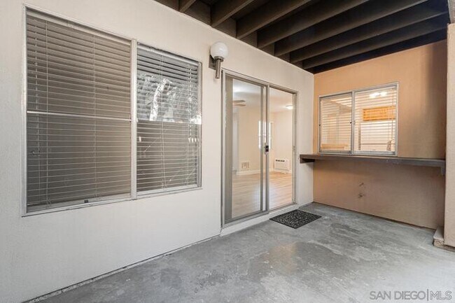 Building Photo - condo mission