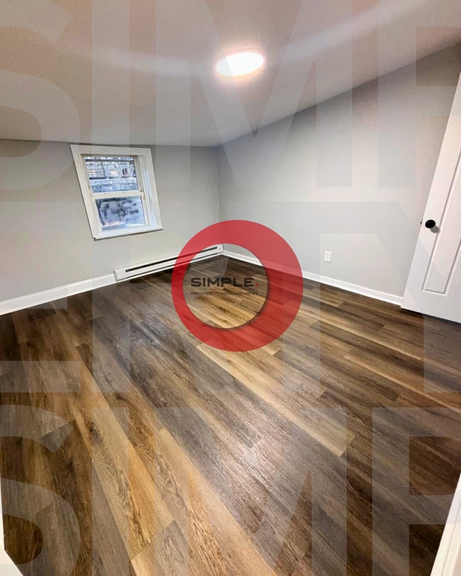 Building Photo - 753 Bingaman St