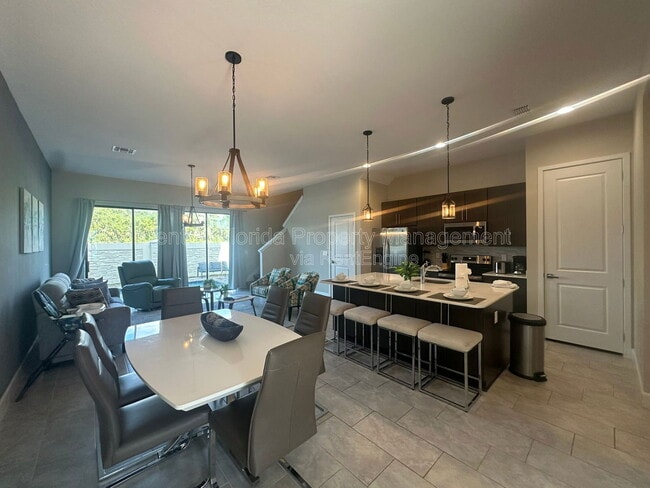Building Photo - 240 Villa Domani Ct