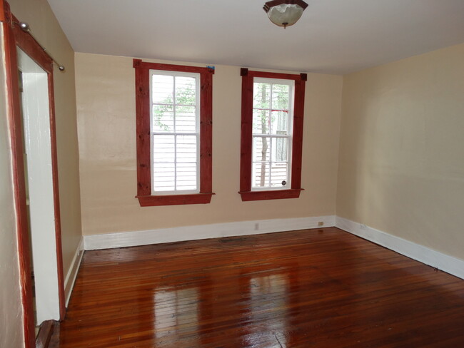 Building Photo - Welcome Home!