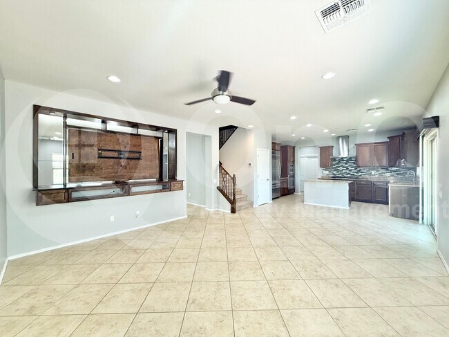 Building Photo - 3159 E Chisum Ln