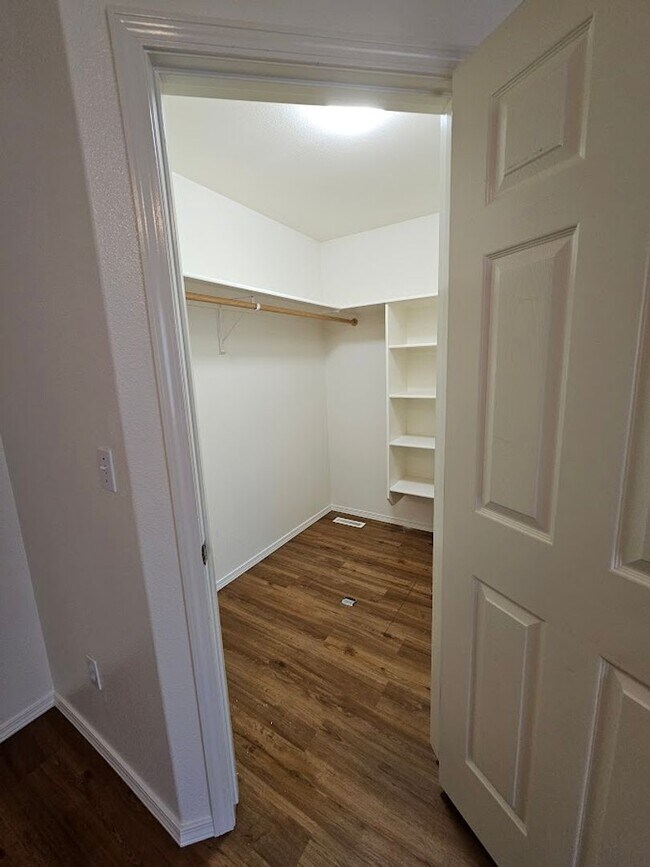 Building Photo - Single level 4 bedroom 2 bath Boise home.