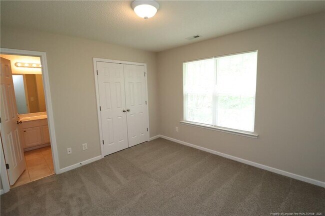 Building Photo - 110 Fanwood Ct