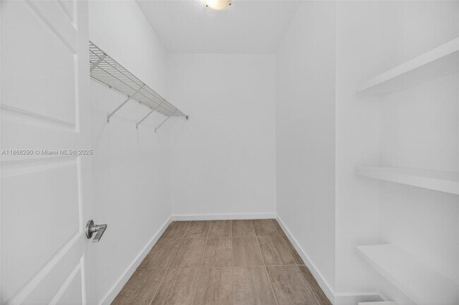 Building Photo - 17606 SW 149th Pl