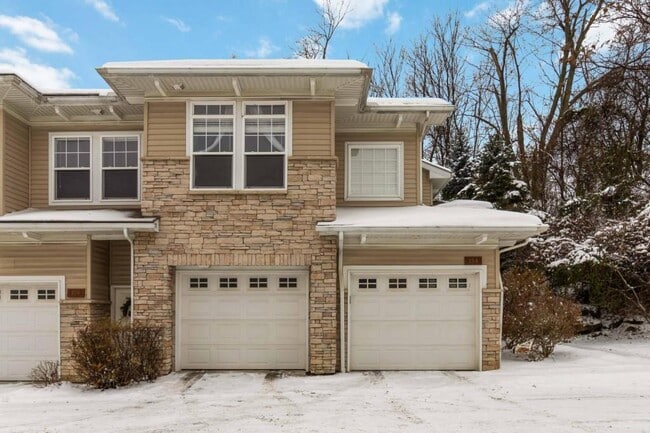 Building Photo - 154 Copperstone Ct