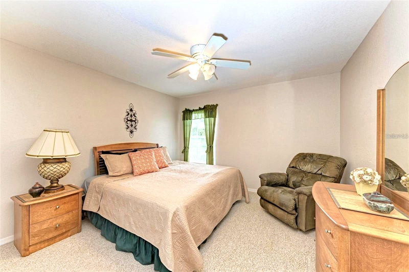 Building Photo - 8926 Manor Loop