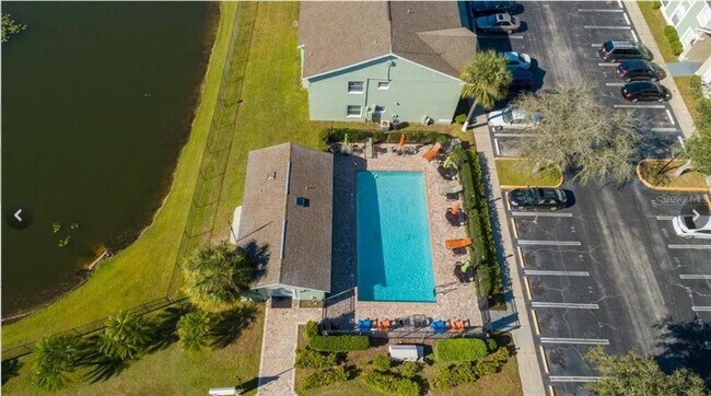 Building Photo - 4261 Pershing Pointe Pl
