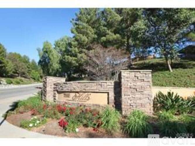 Building Photo - 5330 Silver Canyon Rd