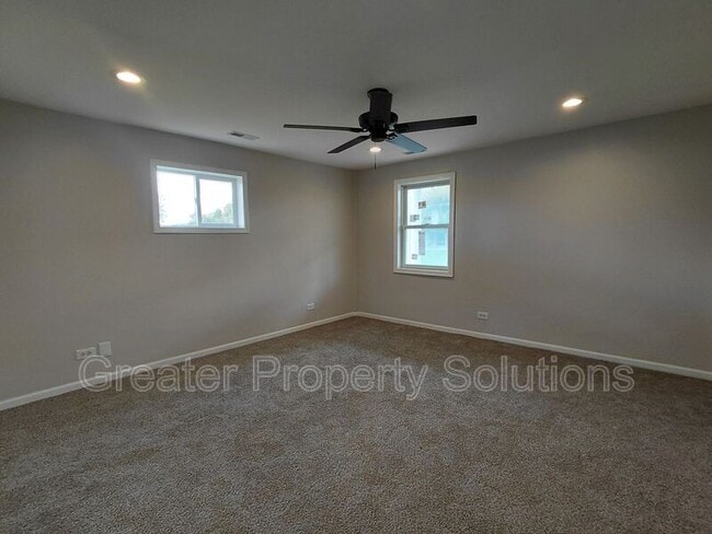Building Photo - 9053 W 155th Ave