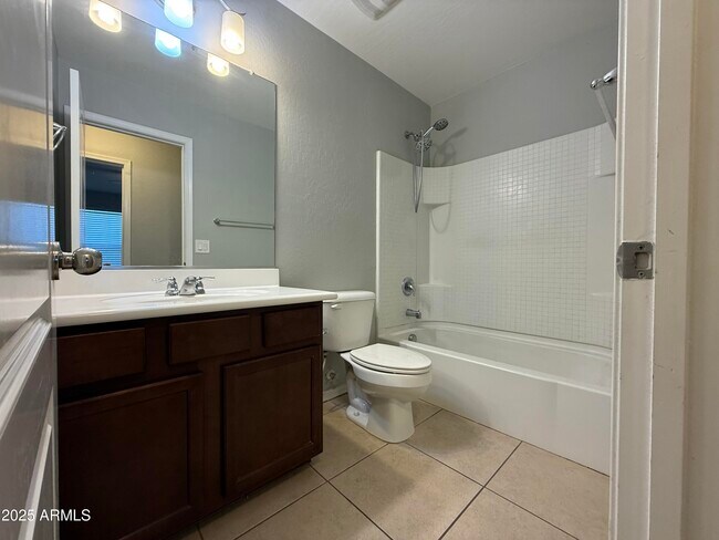 Building Photo - 4179 E Pony Ln