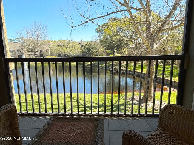 Building Photo - 11 Arbor Club Dr