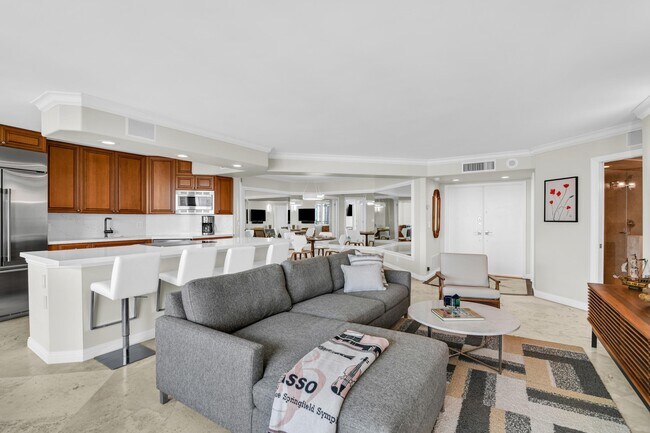 Building Photo - 500 S Ocean Blvd