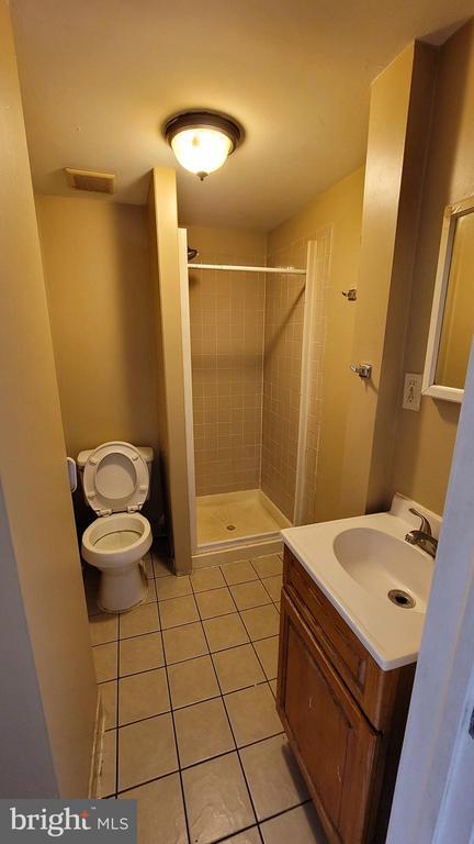 Building Photo - 410 N 6th St