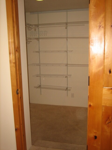 Building Photo - 632 Plumer St
