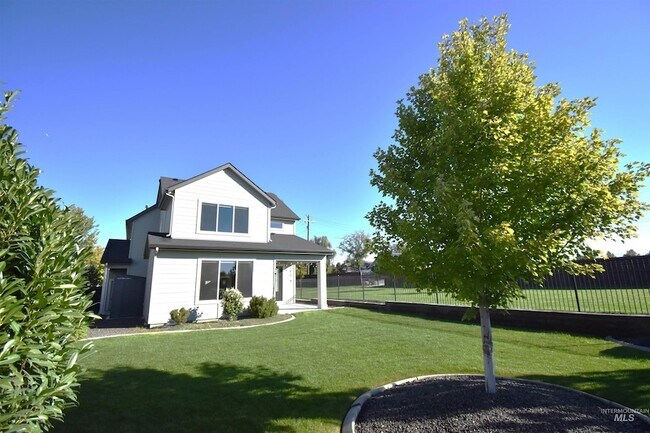 Building Photo - 3241 W Ladle Rapids St