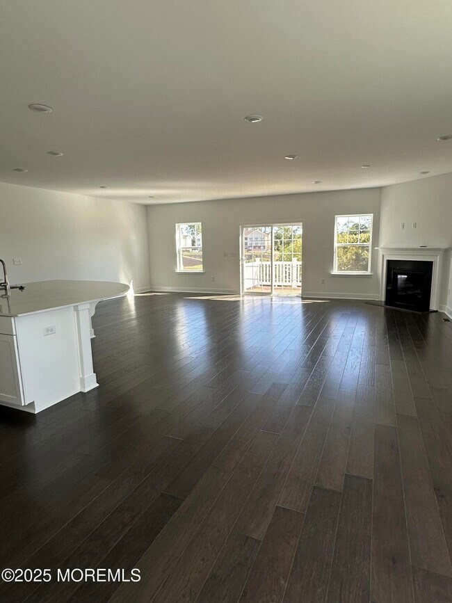 Building Photo - 2708 Journey Ave