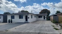 Building Photo - 9228 SW 37th St