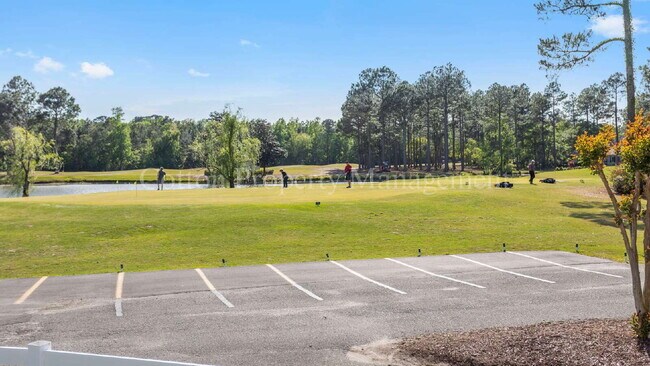 Building Photo - 1010 Winterberry Cir