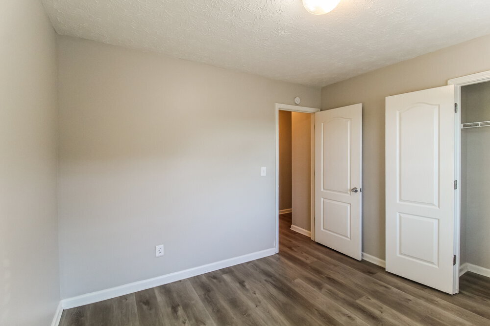 Building Photo - 15 Rockingham Dr