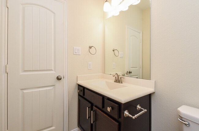 Building Photo - 18618 Weeping Spring Dr