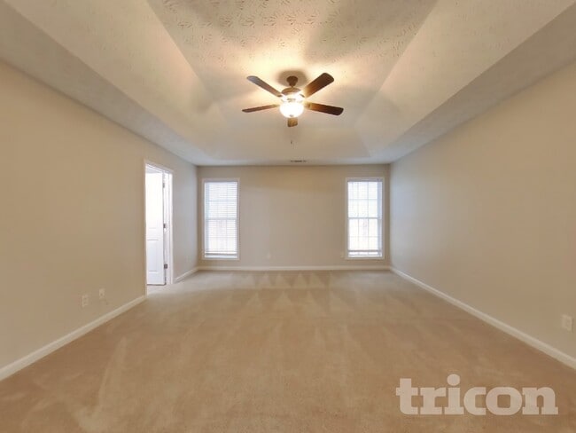 Building Photo - 4003 Riverside Pkwy