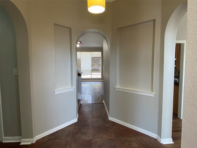 Building Photo - 1544 Commerce Dr