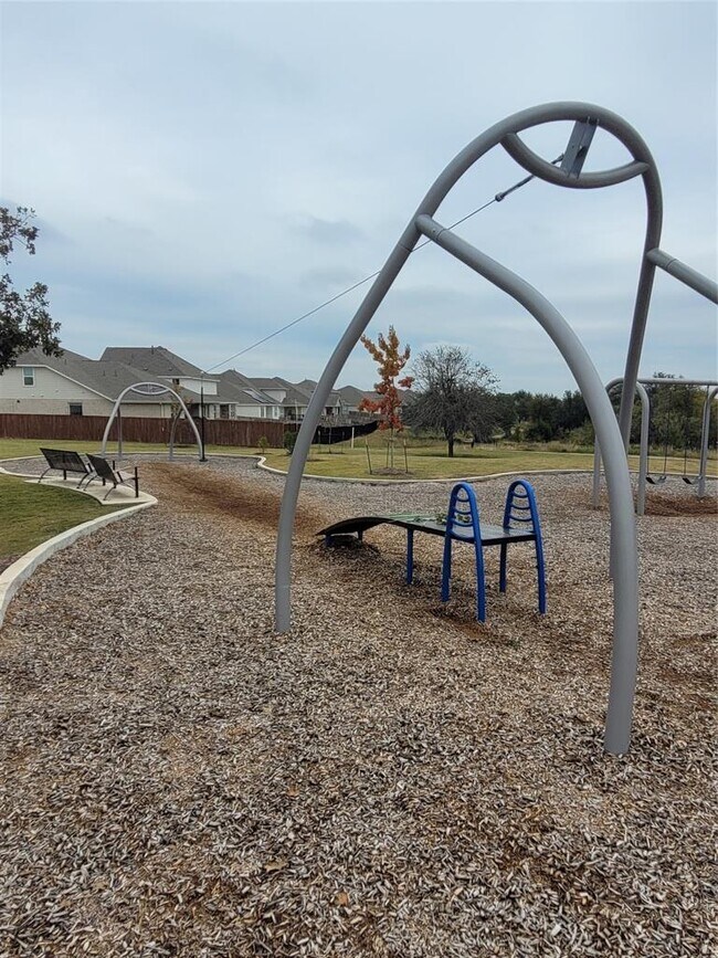 Building Photo - 121 Tall Grass Dr