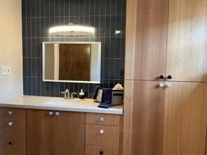 Building Photo - 18210 Barbuda Ln